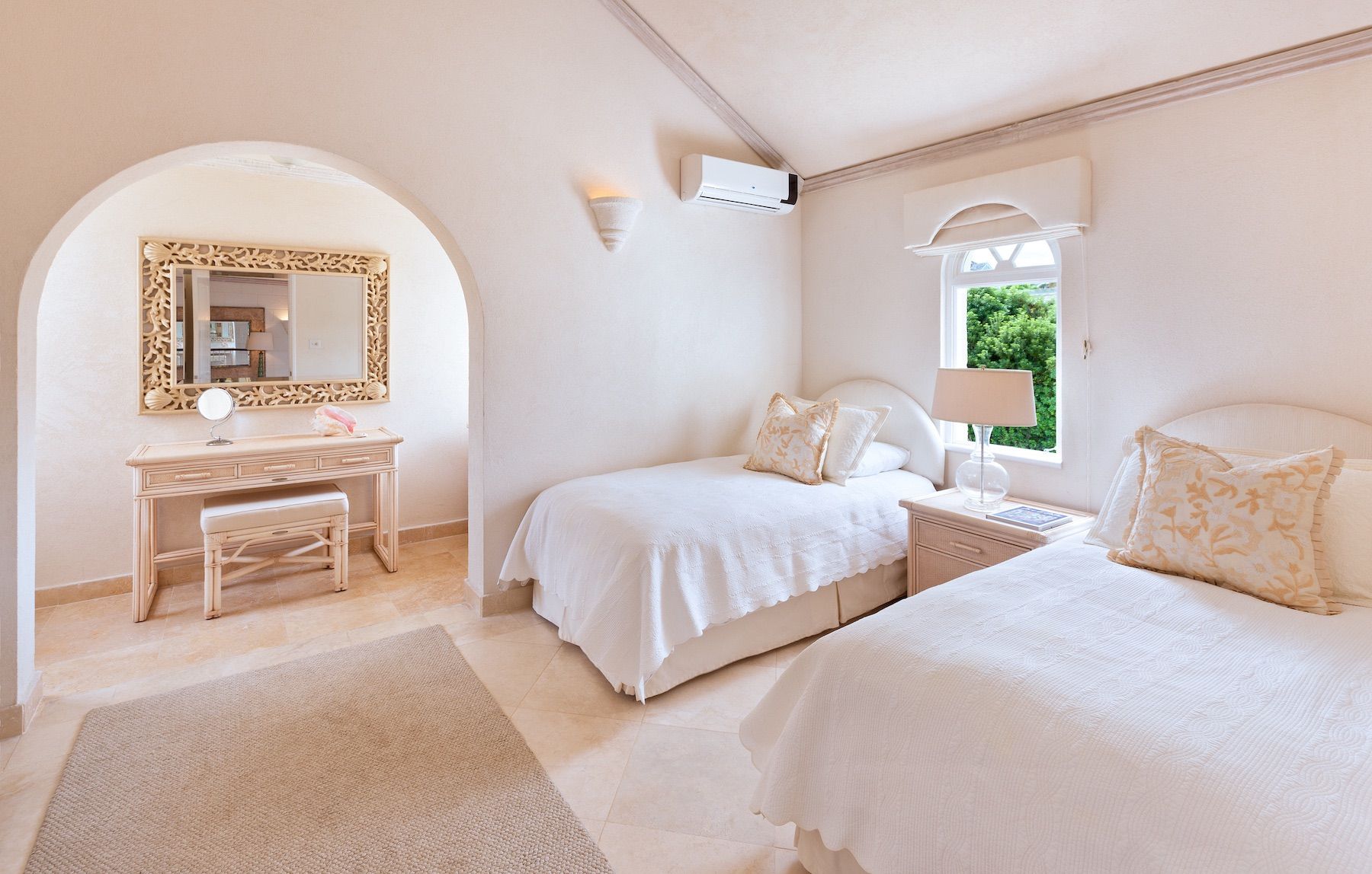 Half Century House at Sugar Hill villa photo.